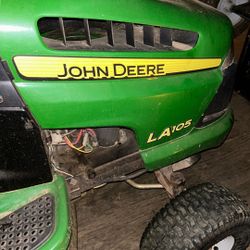 John Deere Tractor 