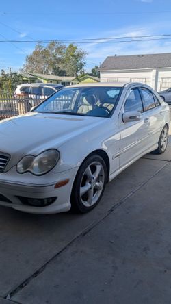 2005 Mercedes-Benz C-Class