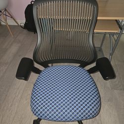 Desk chair