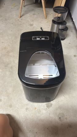 Ice Maker