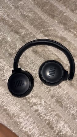 Jbl headphones ( Black )