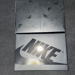 Travis Scott X Nike Phantoms 