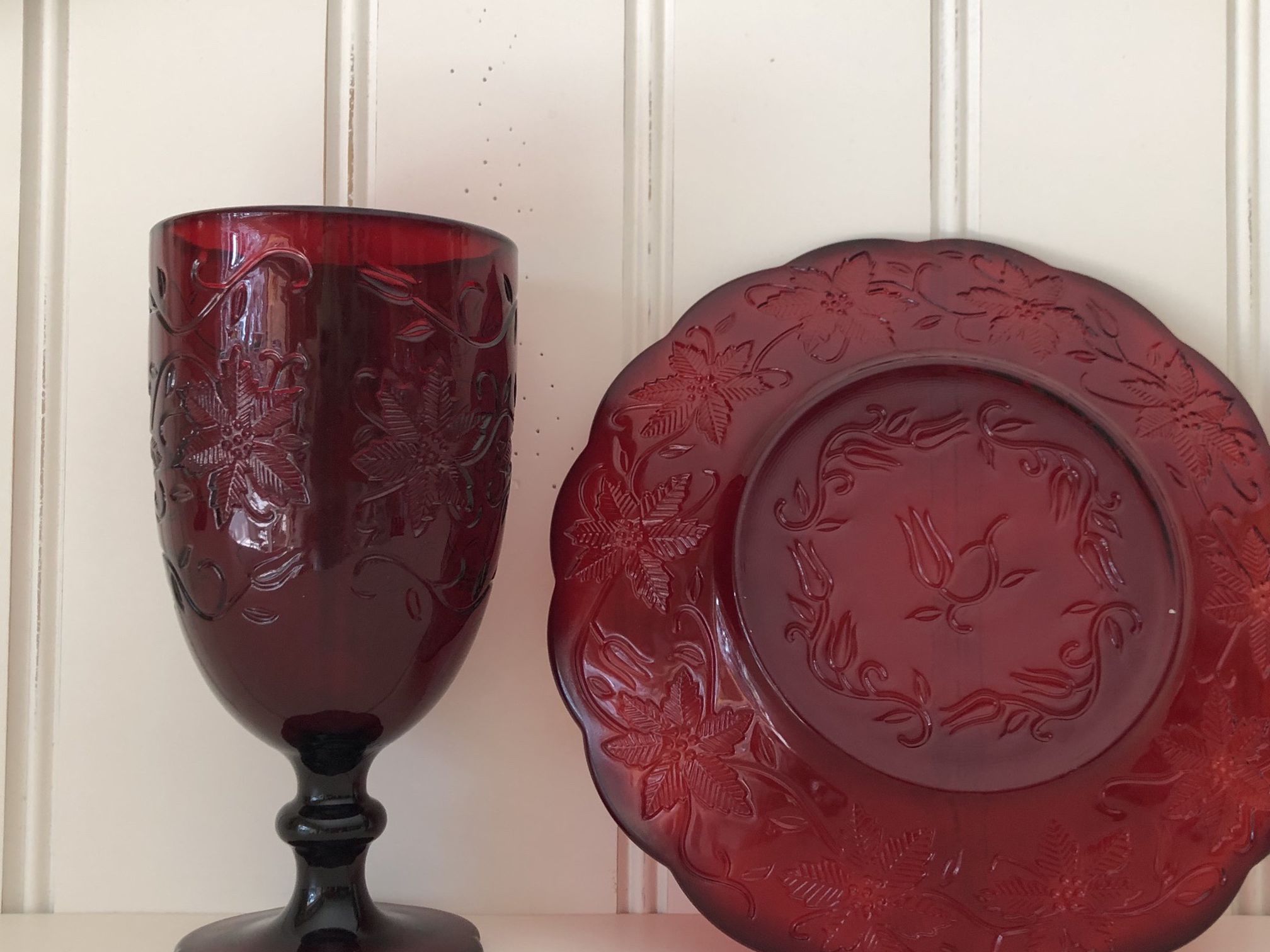 Luncheon Plates And Goblets
