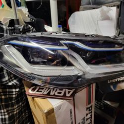 BMW Left Headlight Now Sure What Model Is It For I Thnik X5