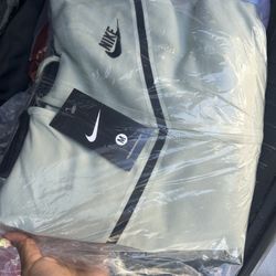 nike tech sets