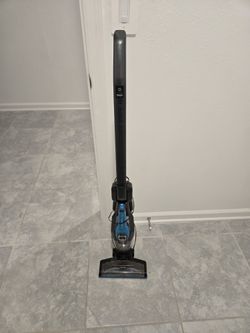 Cordless Vacuum With Charger 