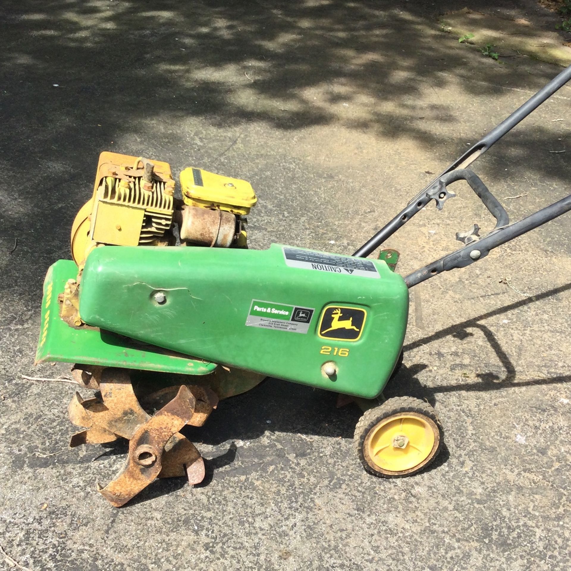 John Deere 216 Tiller Cultivator