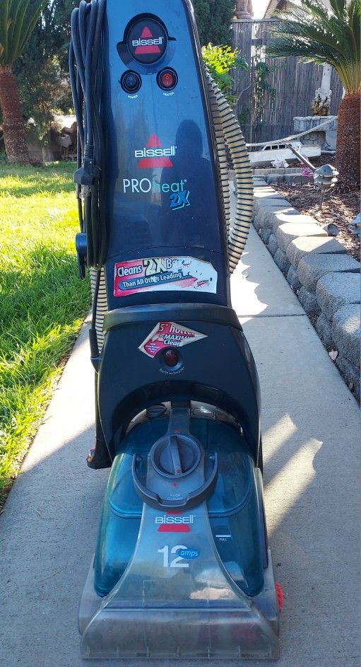 Bissell Carpet Shampooer