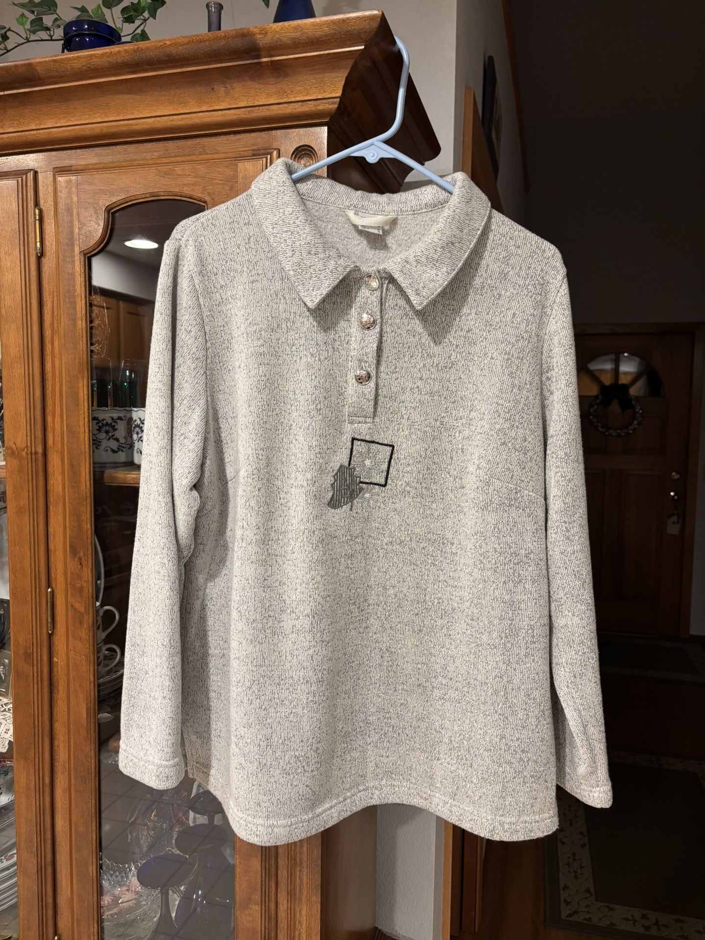 NEW Nice Warm Ladies Top