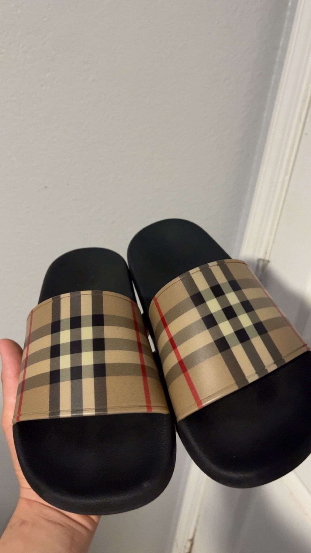 Burberry Slides