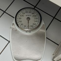 Bathroom Scale - Detecto