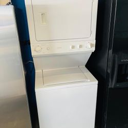 stacked washer and dryer 