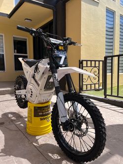 Strike Electric Dirt Bike