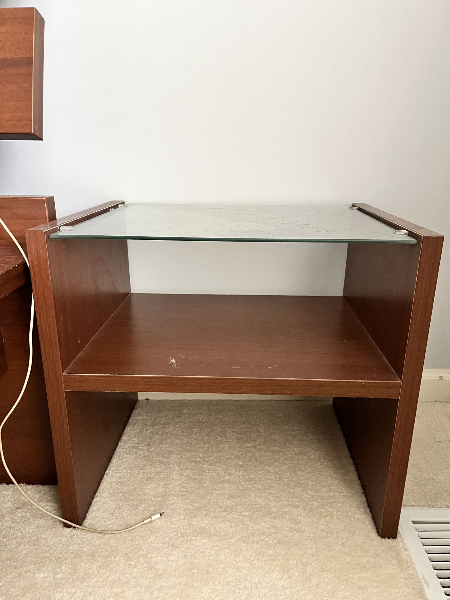 Ikea Malm Dresser And Nightstand Set Ikea Malm Dresser And Nightstand Set
