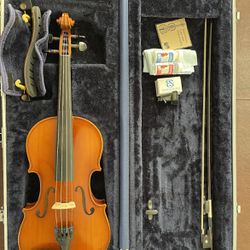 ML 100 Full Size Violin