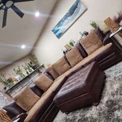Sofa Sectional Couch With Ottoman 100% Real Leather Extremely Comfy 👌 In Very Good Condition 🚚 🎈🥳🎈🎈FREE DELIVERY 🎈🥳