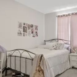 Queen bed frame & mattress