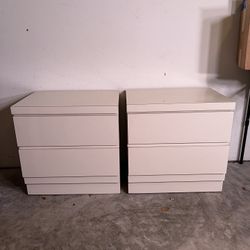 Modern 3-Drawer Nightstands / Side Tables  Matching Set