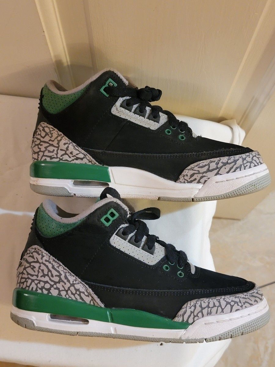Jordan 3 Pine Green