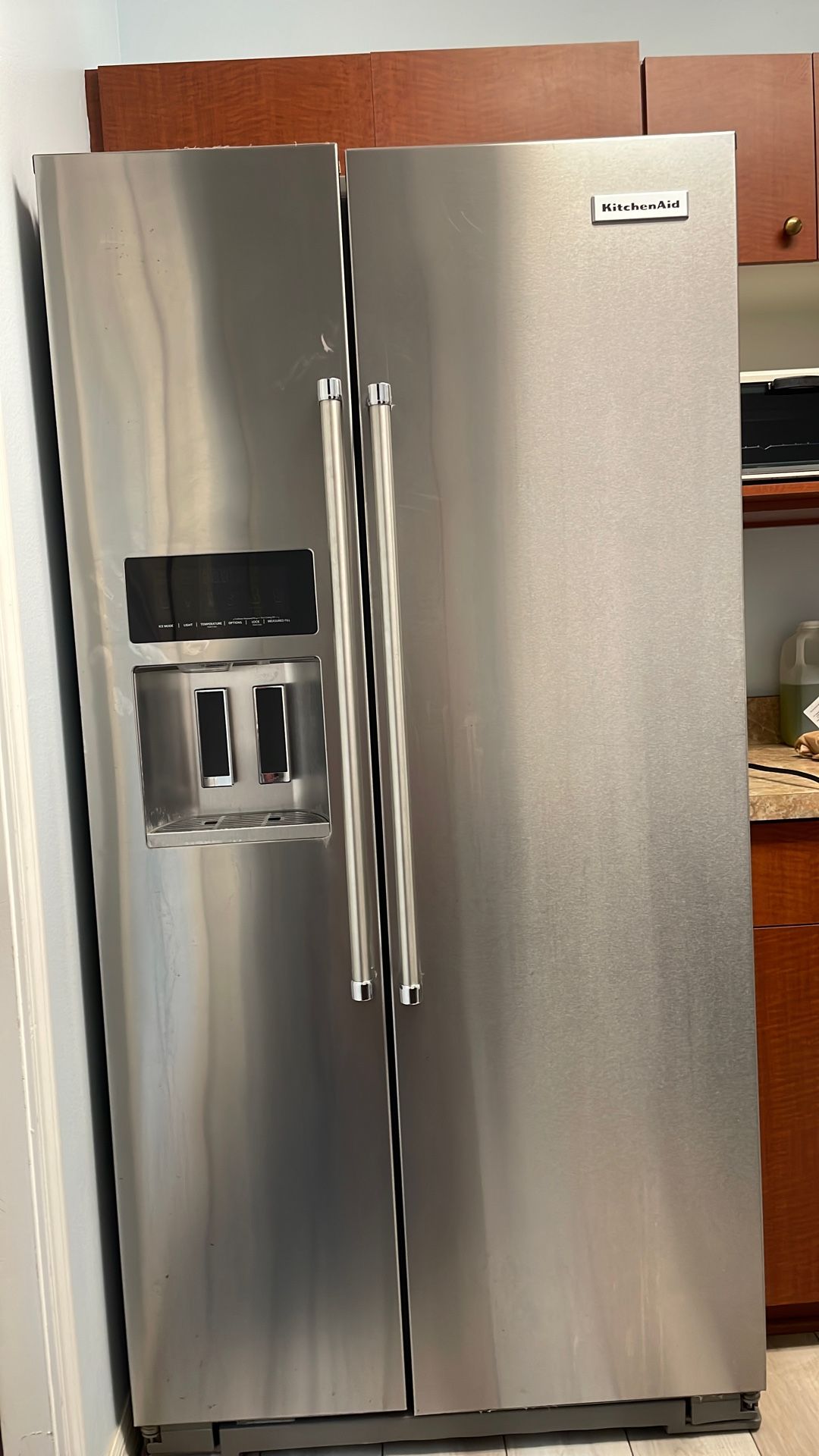Refrigerator For Sale