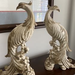 Collectors Item  Of Bird 