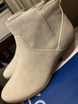 Women Boots