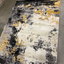 Modern 5x7 Area Rug – Gently Used, Great Condition