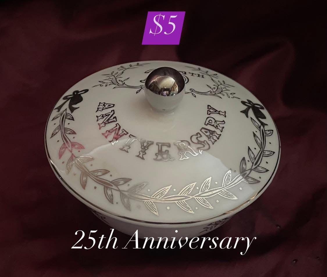 25th Anniversary Dish