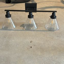 Bathroom light fixture  black