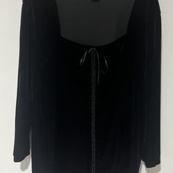 Women’s Top/ Blouses