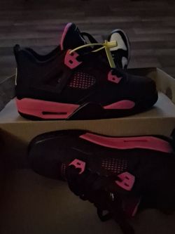 4 jordans both pairs one price