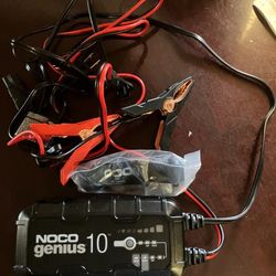 NOCO GENIUS10 AMP BATTERY CHARGER