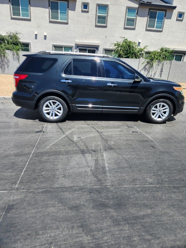 2011 Ford Explorer