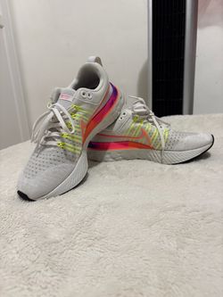 Women Nike react Infinity Run flyknit 2