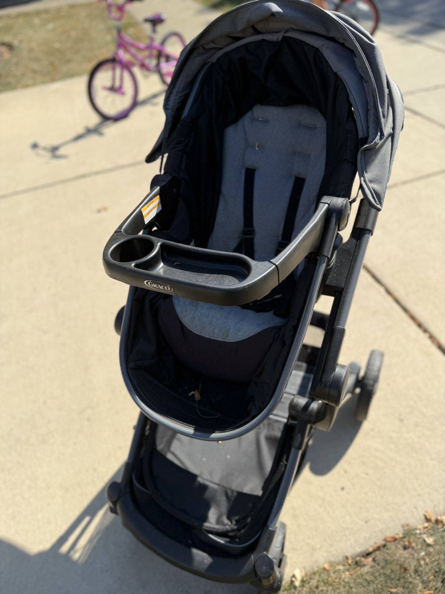 Gently Used Graco Modes Stroller - Gray, with Child Tray - Schaumburg Local Pickup