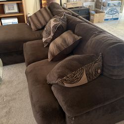 Sofa 2 piece FREE