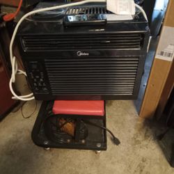 6000 BTU AC  In Great Working Order $70 With Remote