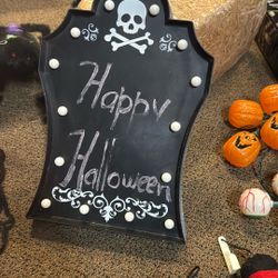 Halloween Decor 