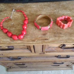 Women's Jewelry