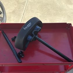 Wide padded bicycle seat and post