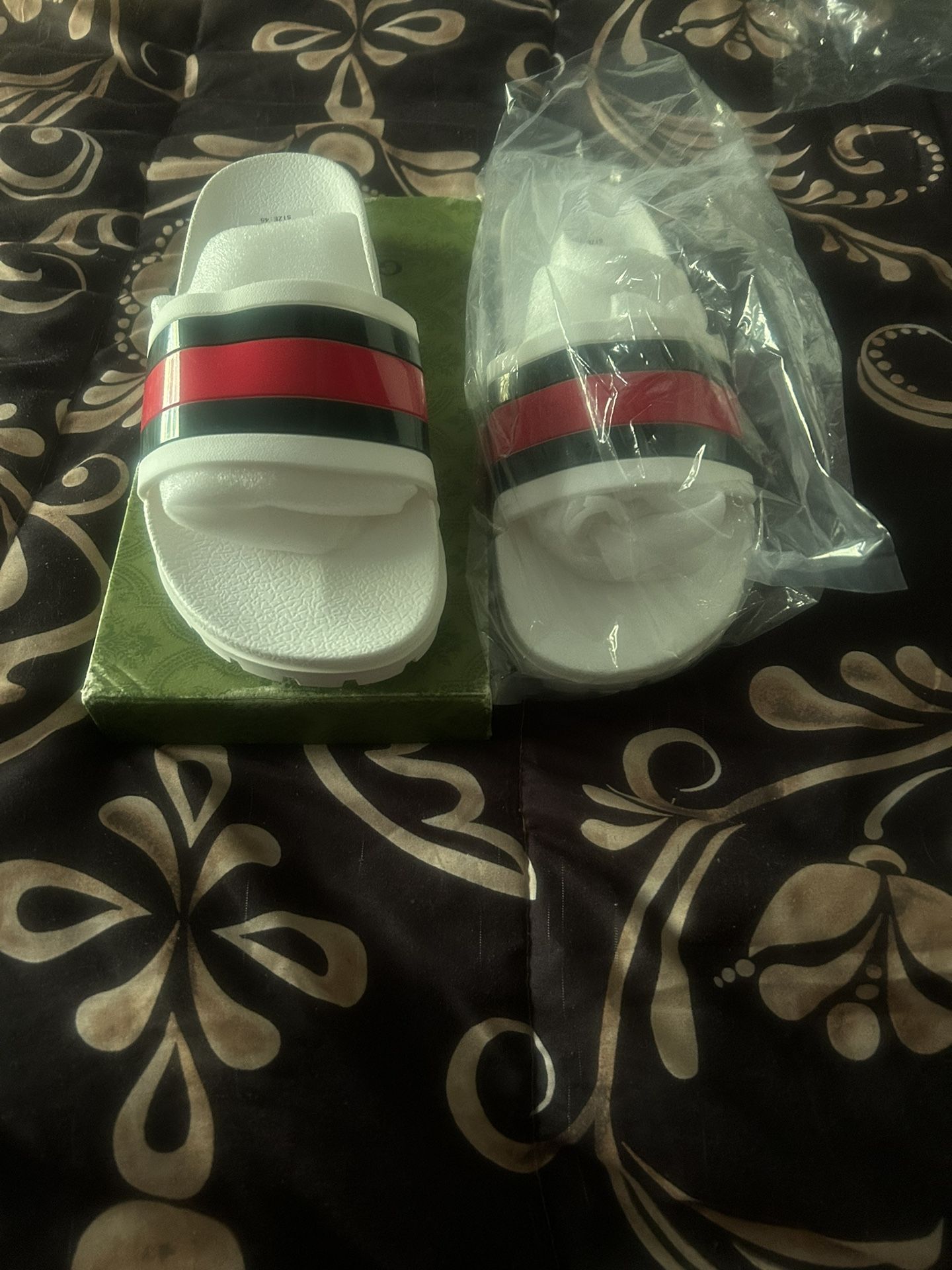 Gucci Slides 