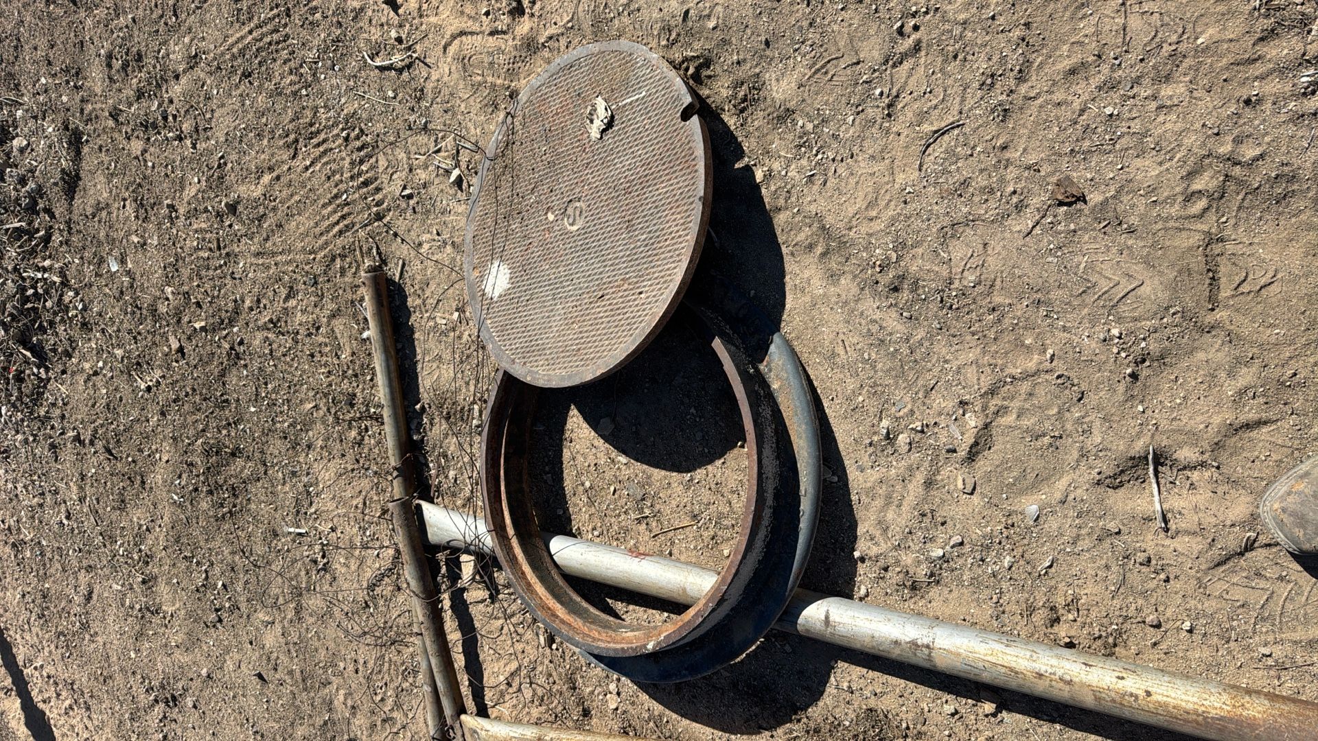 Man Hole Sewer Set Lid