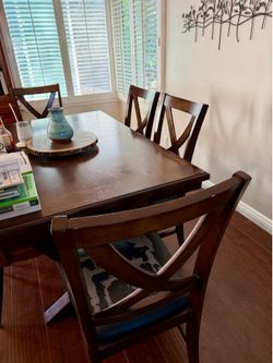 6  Dining Table Chairs