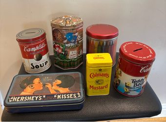 Bundle of vintage tins