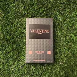 Valentino born in roma intense