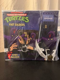 Mezco Toyz Foot Soldiers Army Builder Set. Teenage mutant ninja turtles