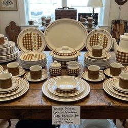 Vintage 45-Piece Mikasa "Country Gingham" Fudge Stoneware Set - 1970s Japan