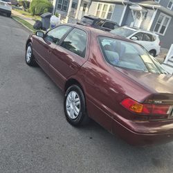 2000 Toyota Camry