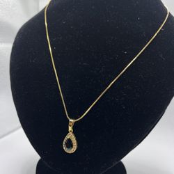 Women’s Necklace 