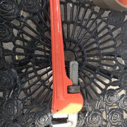 18” Pittsburgh Stills on Wrench
